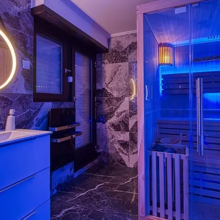 Appartement Avec Sauna, Jacuzzi, Strasbourg
